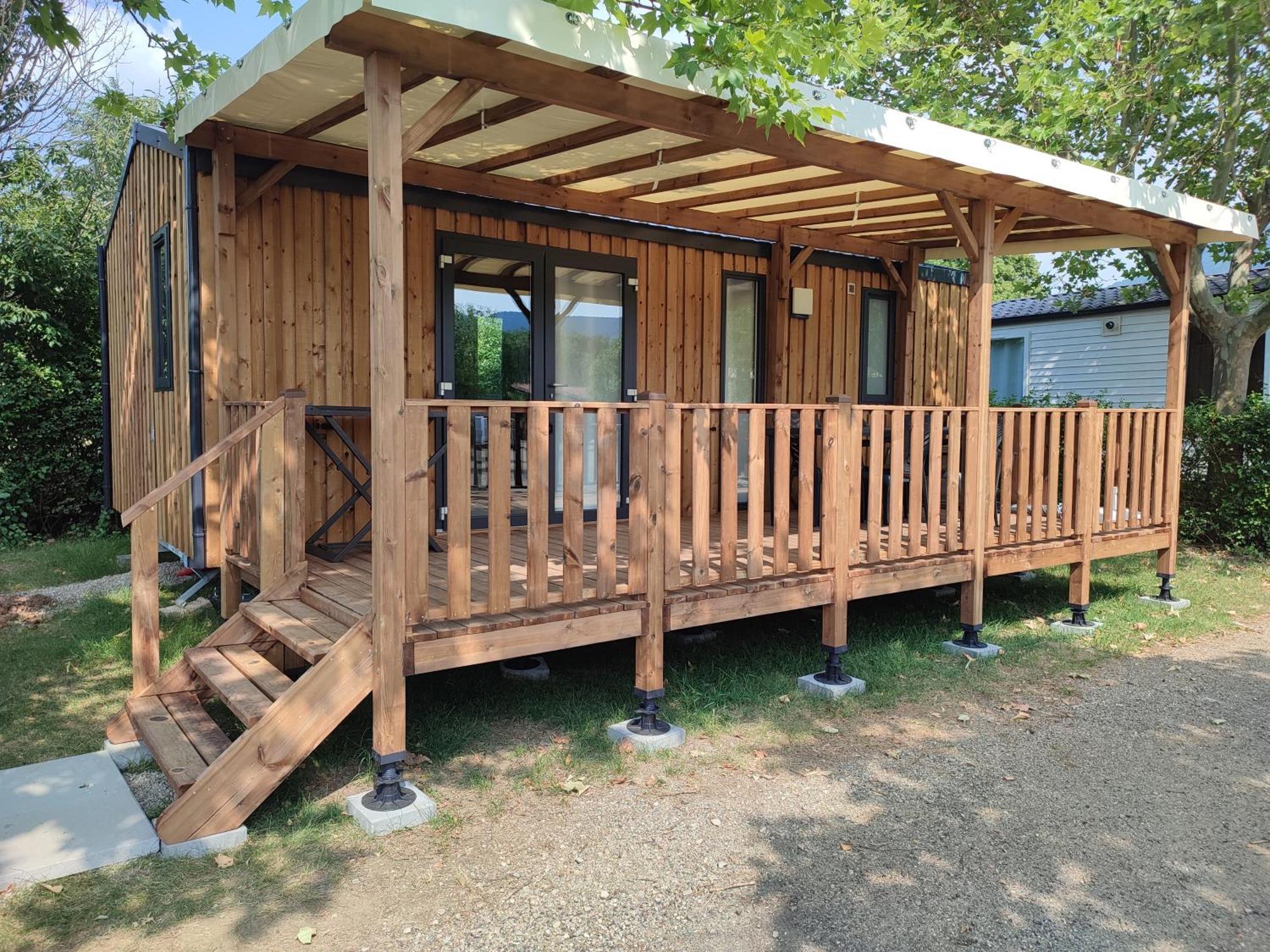 Camping Sites Et Paysages Les Pres Hauts Sisteron Exterior photo